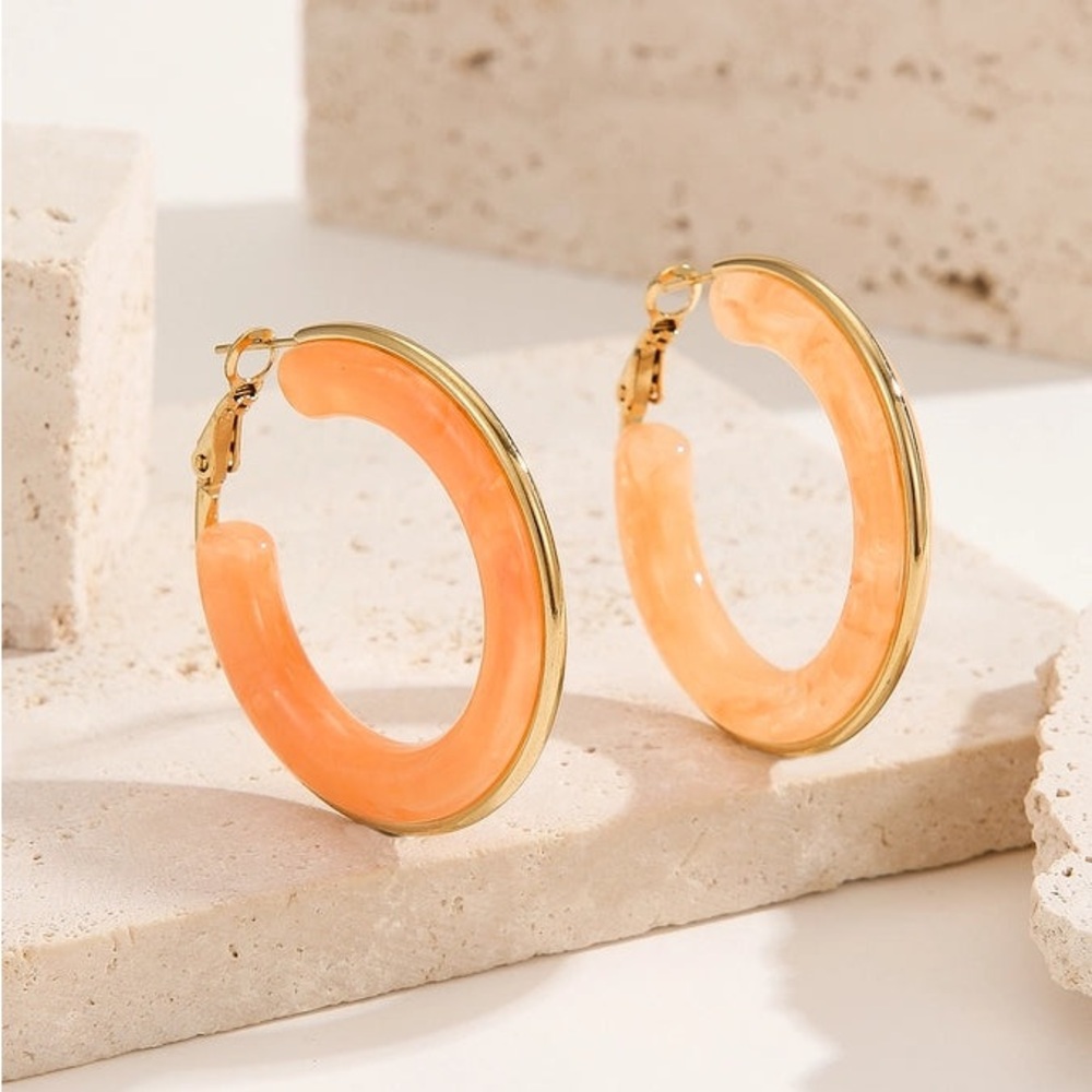 Peach Swirl Hoops - Picture 8 of 10